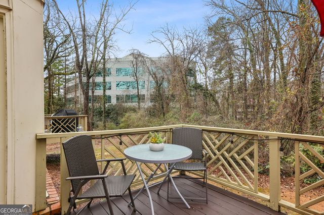 42 Mount Vernon Circle, Atlanta, GA 30338