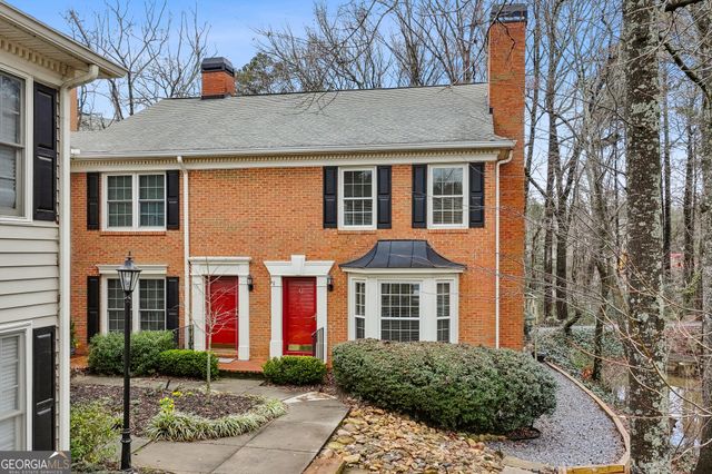 42 Mount Vernon Circle, Atlanta, GA 30338