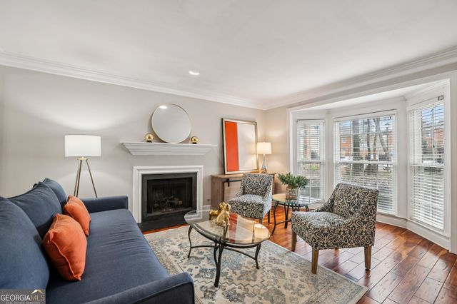 42 Mount Vernon Circle, Atlanta, GA 30338