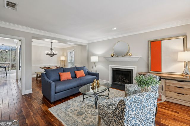 42 Mount Vernon Circle, Atlanta, GA 30338