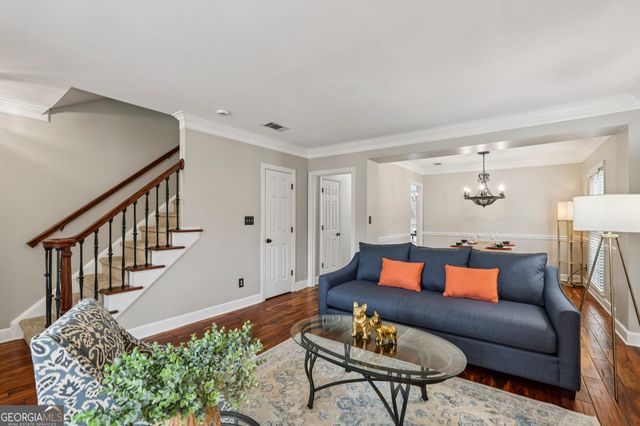 42 Mount Vernon Circle, Atlanta, GA 30338