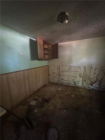 2009 SE Abbey Street, Blue Springs, MO 64014