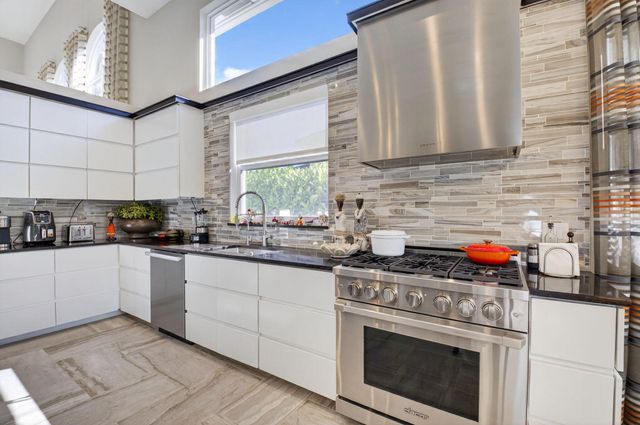 4170 NW Briarcliff Circle, Boca Raton, FL 33496