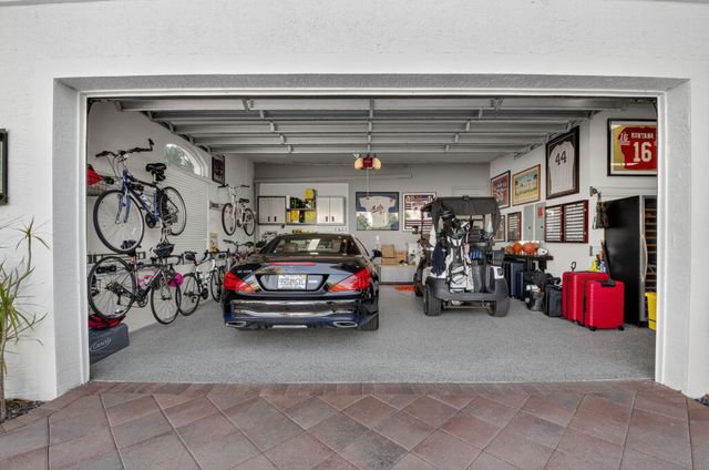 4170 NW Briarcliff Circle, Boca Raton, FL 33496