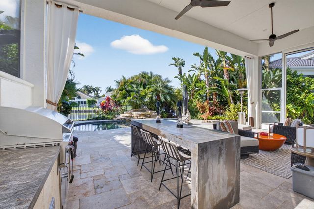 4170 NW Briarcliff Circle, Boca Raton, FL 33496