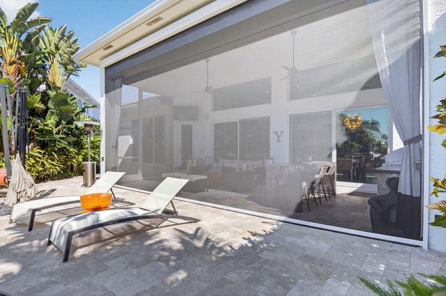 4170 NW Briarcliff Circle, Boca Raton, FL 33496