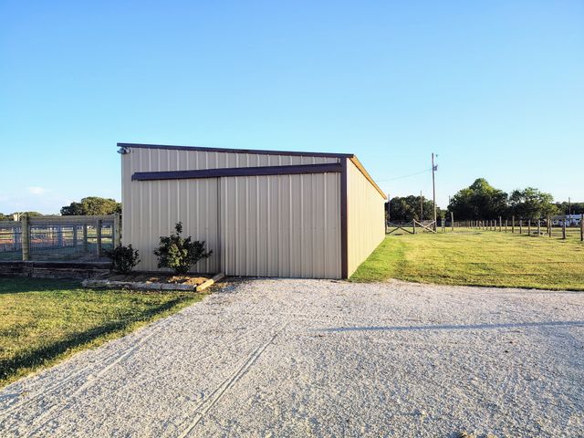 4113 W Line Road, Whitesboro, TX 76273