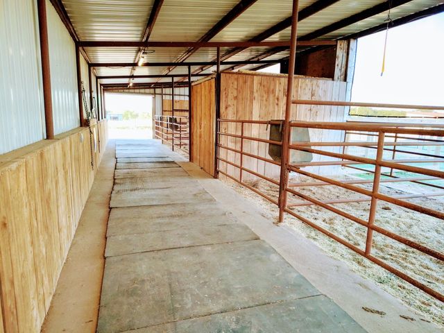 4113 W Line Road, Whitesboro, TX 76273