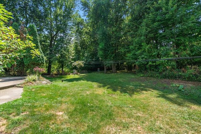 48521 9 Mile Road, Northville City, MI 48167