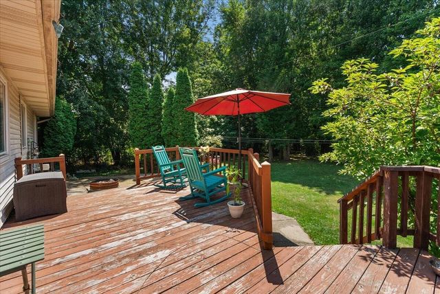48521 9 Mile Road, Northville City, MI 48167