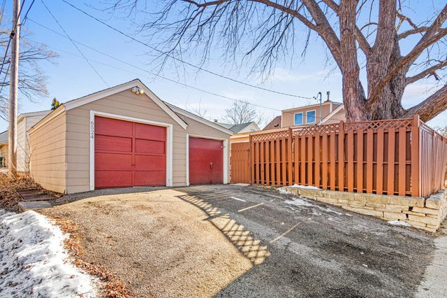 6524 Minnetonka Boulevard, Saint Louis Park, MN 55426