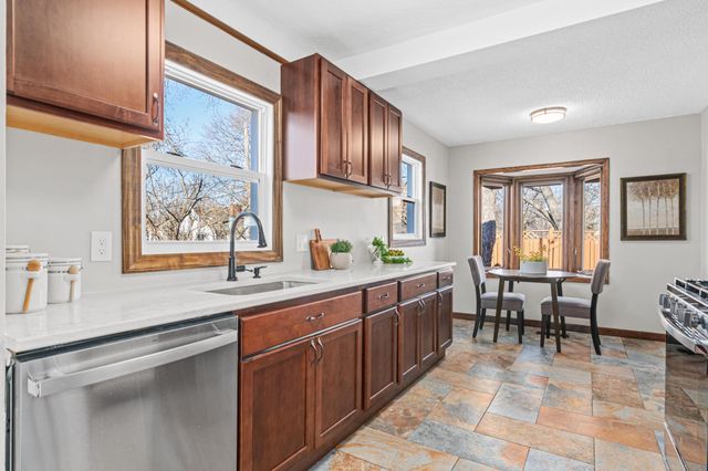 6524 Minnetonka Boulevard, Saint Louis Park, MN 55426
