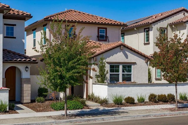 6112 Campus Pkwy, Roseville, CA 95747