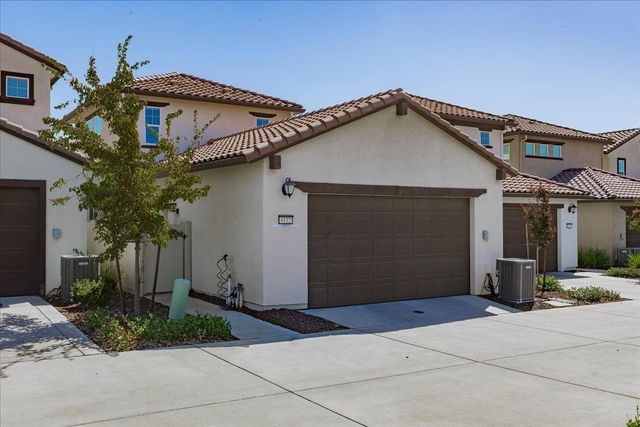 6112 Campus Pkwy, Roseville, CA 95747