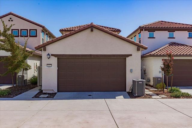 6112 Campus Pkwy, Roseville, CA 95747