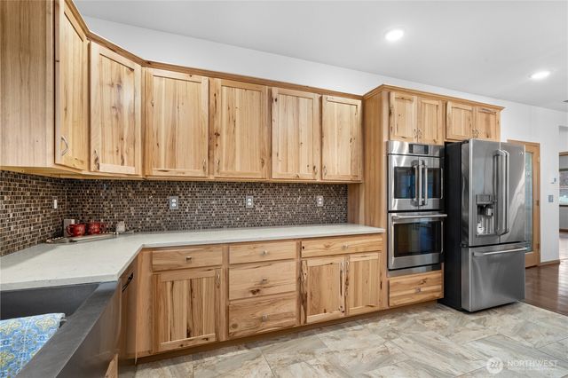 15840 Lawrence Lake Road SE, Yelm, WA 98597