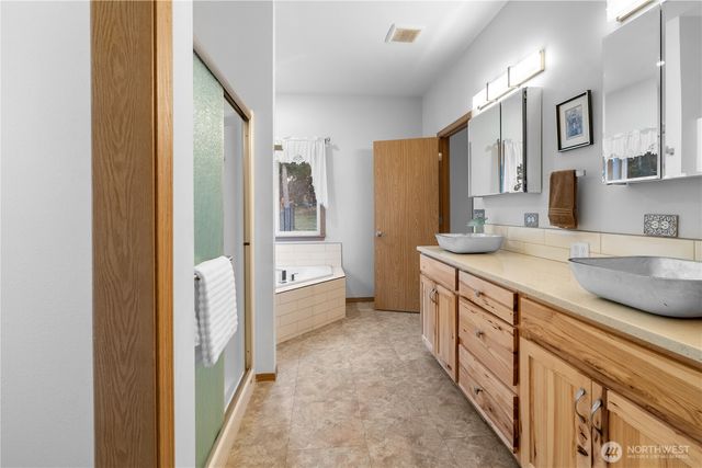 15840 Lawrence Lake Road SE, Yelm, WA 98597