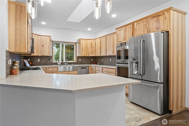 15840 Lawrence Lake Road SE, Yelm, WA 98597