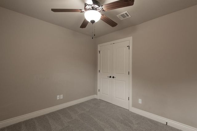 2124 Newbrook Drive, Edmond, OK 73003