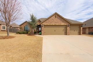 2124 Newbrook Drive, Edmond, OK 73003