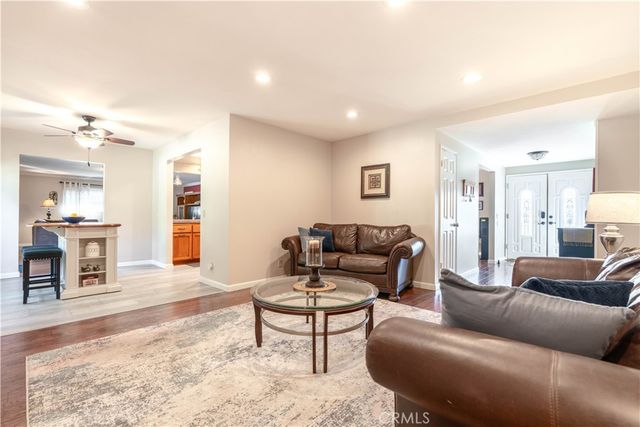 335 W Northridge, Glendora, CA 91741