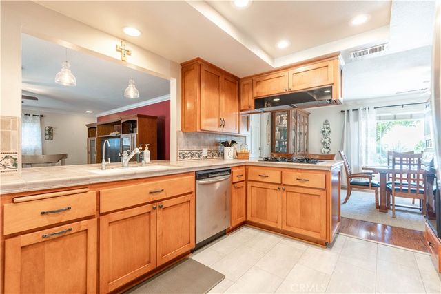 335 W Northridge, Glendora, CA 91741