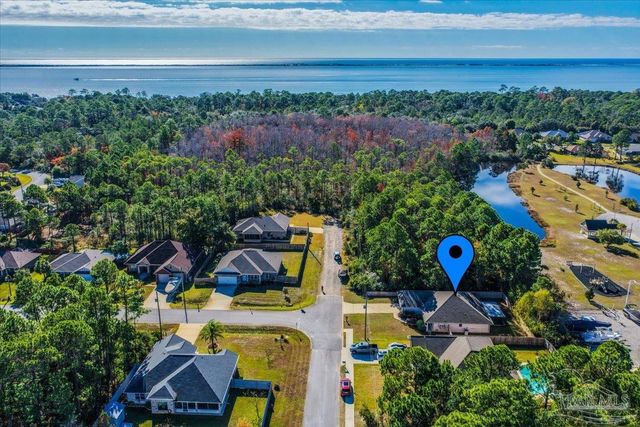 1569 Amarillo Trl, Gulf Breeze, FL 32563