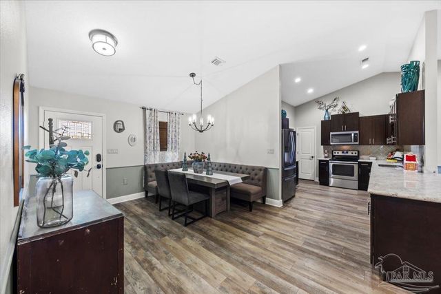 1569 Amarillo Trl, Gulf Breeze, FL 32563