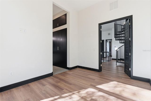 4132 GAUGE LINE LOOP, Tampa, FL 33624