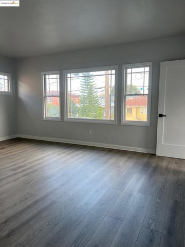 863 40th, Oakland, CA 94608