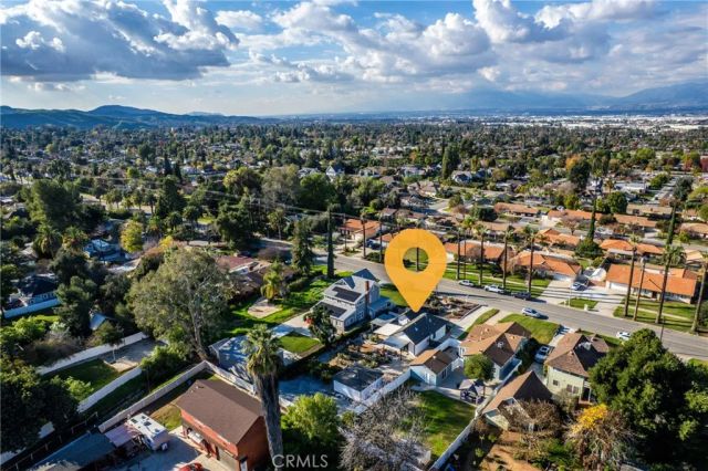 1029 W Palm, Redlands, CA 92373