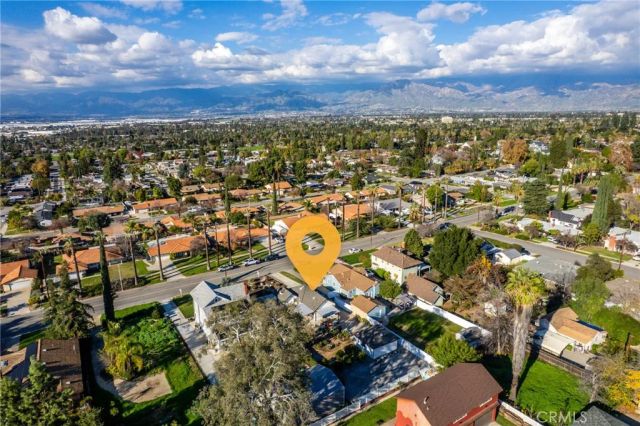 1029 W Palm, Redlands, CA 92373