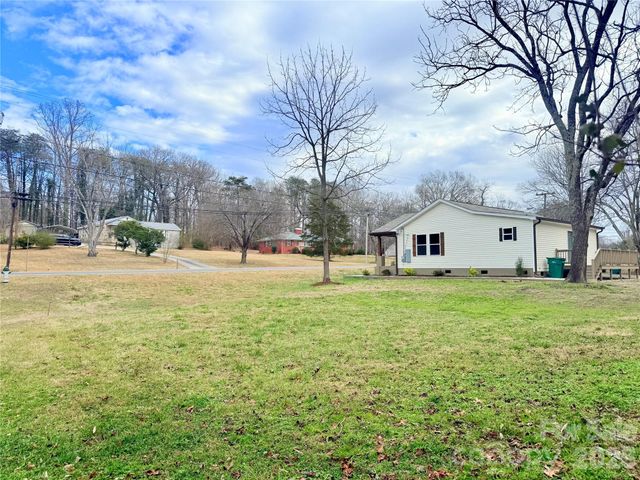 706 S Salisbury Avenue, Salisbury, NC 28146