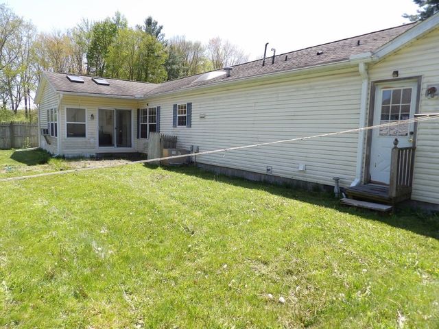 1040 MARSHALL Street, Conneaut Lake, PA 16316