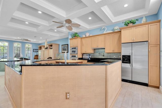 860 HARBOR ISLAND, Clearwater Beach, FL 33767