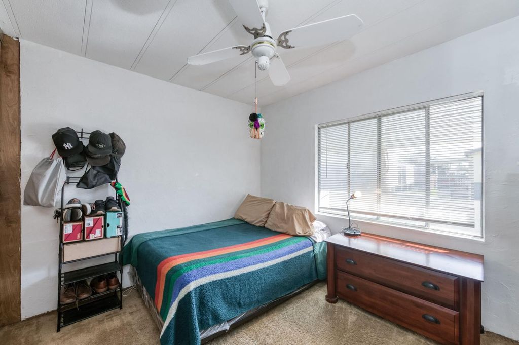 Image 9 of property listing at 2575 S Willow Avenue # 137, Fresno, CA 93725