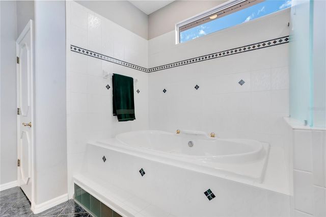 934 SYMPHONY ISLES BOULEVARD, Apollo Beach, FL 33572