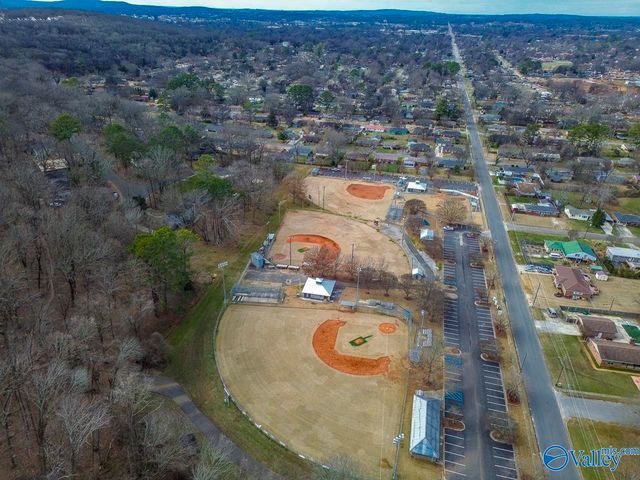 2402 NE Oakwood Avenue, Huntsville, AL 35811