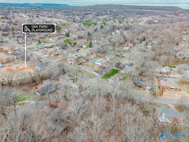 2402 NE Oakwood Avenue, Huntsville, AL 35811