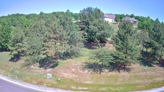 1899 River Bluffs Drive, Jasper, TN 37347