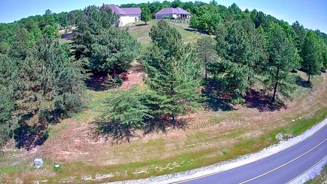 1899 River Bluffs Drive, Jasper, TN 37347
