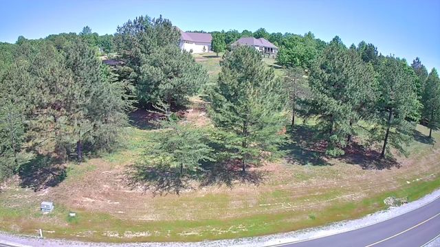 1899 River Bluffs Drive, Jasper, TN 37347