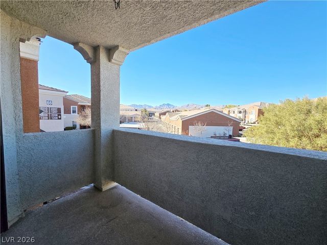 9303 Gilcrease Avenue 2211, Las Vegas, NV 89149