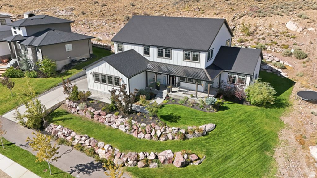2417 E PATRIOT DR, Eagle Mountain, UT 84005 — photo 3