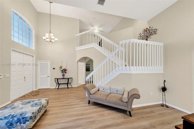 1511 NW 168th Ave, Pembroke Pines, FL 33028