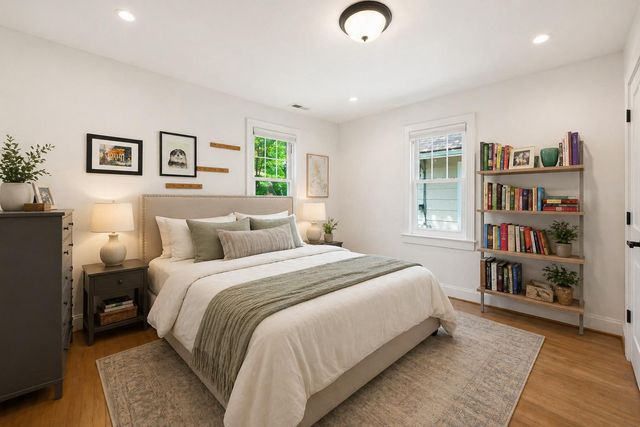 6729 EASTERN AVE, Takoma Park, MD 20912