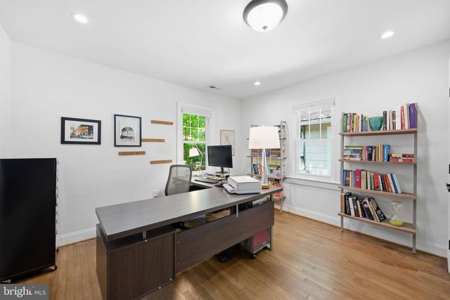 6729 EASTERN AVE, Takoma Park, MD 20912