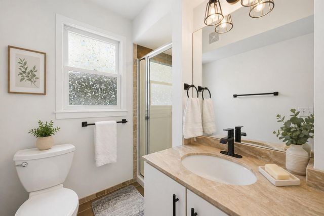 6729 EASTERN AVE, Takoma Park, MD 20912