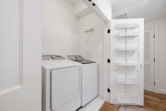 6729 EASTERN AVE, Takoma Park, MD 20912