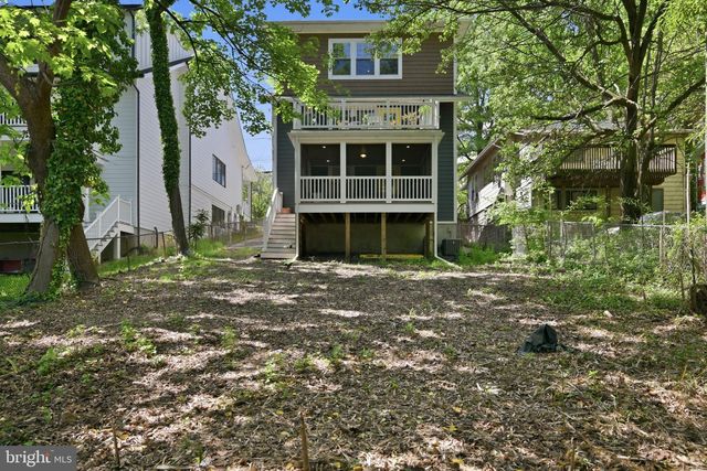 6729 EASTERN AVE, Takoma Park, MD 20912